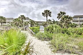 Walk to Bars & Shops: Resort Condo in Hilton Head!