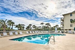 Walk to Bars & Shops: Resort Condo in Hilton Head!