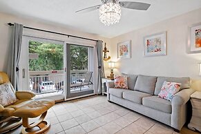 Walk to Bars & Shops: Resort Condo in Hilton Head!