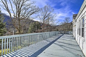 Mtn-view Home w/ Game Room - Near ATV Trails!