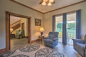 Spacious Virginia Retreat w/ Mountain Views