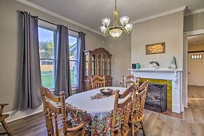 Spacious Virginia Retreat w/ Mountain Views