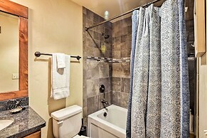 Winter Park Condo w/ Hot Tub & Mountain Views!