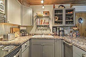 Pet-friendly 'one Crow Cottage' in Harbor Springs!