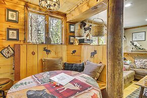 Rustic Searsport Cabin: Loft + Sunroom on 10 Acres