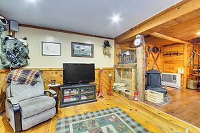 Rustic Searsport Cabin: Loft + Sunroom on 10 Acres