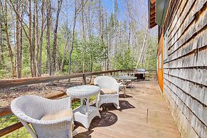 Rustic Searsport Cabin: Loft + Sunroom on 10 Acres