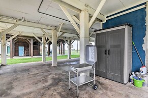 Oceanfront Surfside Beach Home: Deck + Grill!