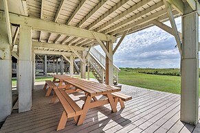 Oceanfront Surfside Beach Home: Deck + Grill!