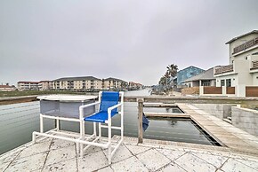 Waterfront Mustang Island Retreat w/ Dock!