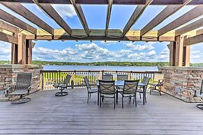 Pocono Lake House Near Skiing & Kalahari Resort!