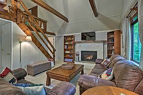 Pocono Lake House Near Skiing & Kalahari Resort!