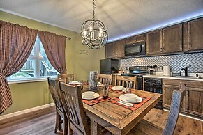 Cozy Ski-in/ski-out Condo on Magic Mountain