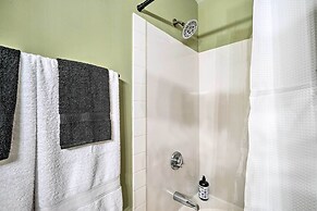 Cozy Ski-in/ski-out Condo on Magic Mountain