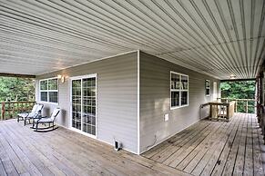 Lakeside Blue Eye Escape w/ Game Room & Hot Tub!