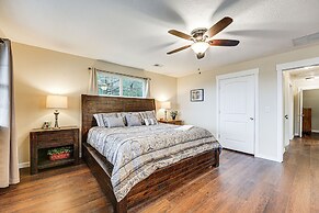 Lakeside Blue Eye Escape w/ Game Room & Hot Tub!