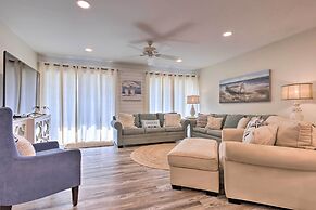 Bright & Breezy Condo - Walk to Orange Beach!