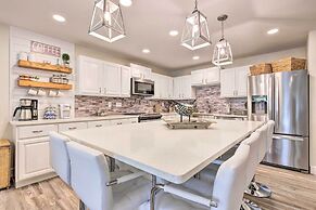 Bright & Breezy Condo - Walk to Orange Beach!