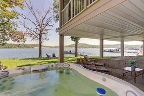 Contemporary Lakeside Haven w/ Dock & Hot Tub