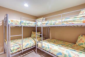 Dock & Hot Tub: Lakefront Camdenton Haven!