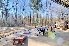 Starkville Vacation Rental ~ 2 Mi to Msu!