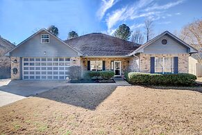 Starkville Vacation Rental ~ 2 Mi to Msu!