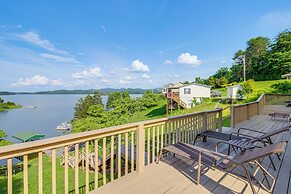 Rutledge Hilltop Home on Cherokee Lake w/ Decks!