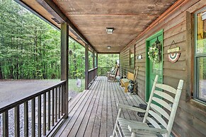 Fire Pit & Grill: Whittlers Mountain Escape!