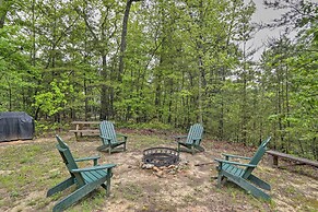 Fire Pit & Grill: Whittlers Mountain Escape!