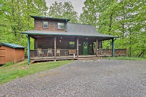 Fire Pit & Grill: Whittlers Mountain Escape!