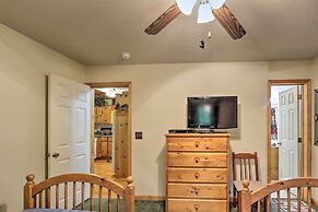 Fire Pit & Grill: Whittlers Mountain Escape!