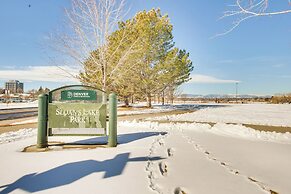 Mountain-view Rooftop Deck: Denver Townhome