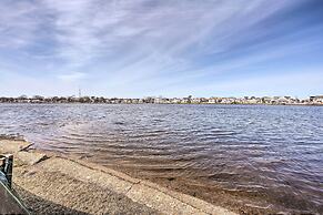 Bright Belmar Cottage < Half Mi to Boardwalk!