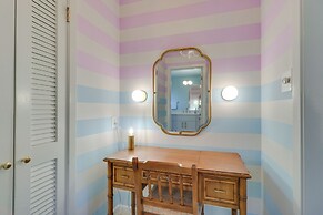 Modern Austin Home w/ Yard ~ 1 Mi From Acl!