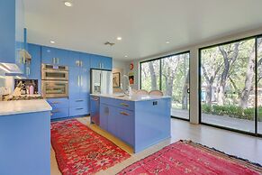 Modern Austin Home w/ Yard ~ 1 Mi From Acl!