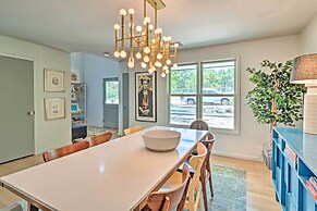 Modern Austin Home w/ Yard ~ 1 Mi From Acl!