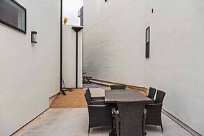 Beach Haven 5 Bedroom Townhouse