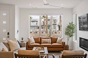 Beach Haven 5 Bedroom Townhouse