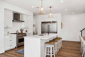Beach Haven 5 Bedroom Townhouse