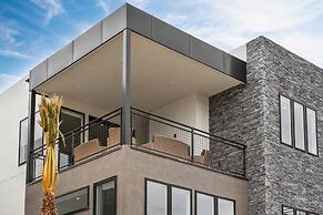 Beach Haven 5 Bedroom Townhouse