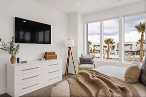 Beach Haven 5 Bedroom Townhouse