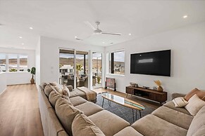 Beach Haven 5 Bedroom Townhouse