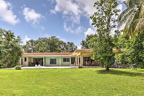 Home w/ Pool in Upscale Pinecrest Village