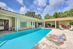 Home w/ Pool in Upscale Pinecrest Village