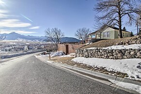 Yellowstone Country Family Home w/ View & Hot Tub