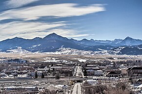 Yellowstone Country Family Home w/ View & Hot Tub