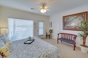 Lake-view Balcony: Hot Springs Penthouse!