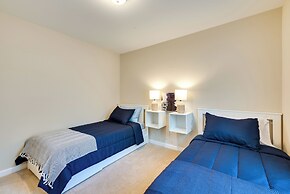 Hike & Ski: Pocono Lake Home w/ Community Perks!