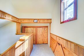 Hungry Horse Cabin w/ Gas Grill, Near Glacier!