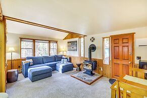 Hungry Horse Cabin w/ Gas Grill, Near Glacier!